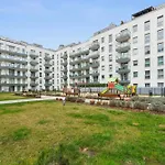 Amber Port 11 By Grand Apartments
